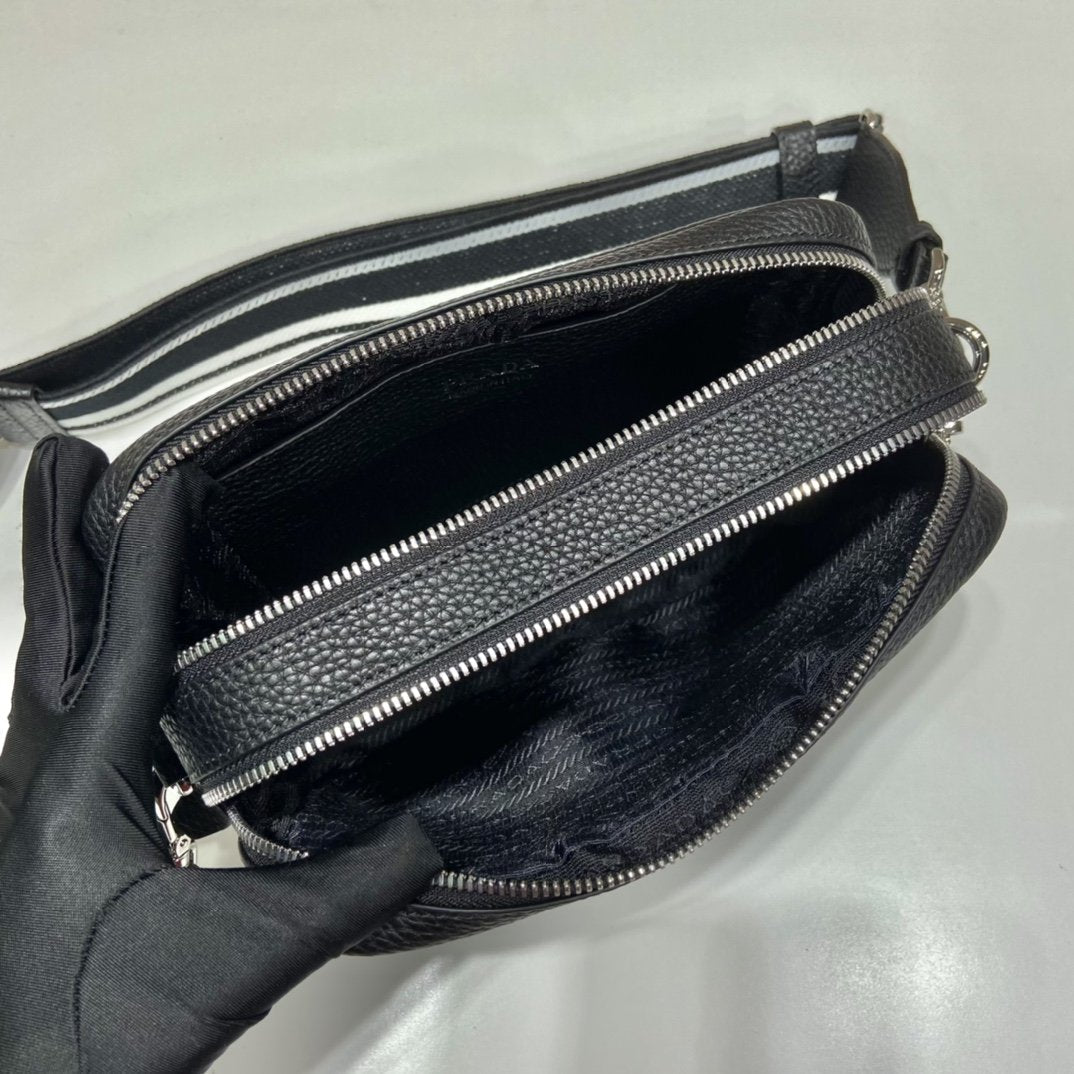 Pra Bag With Shoulder Strap Black For Women, Women's Bags 8.6in/22cm 1BH082_2DKV_F0002_V_3OM