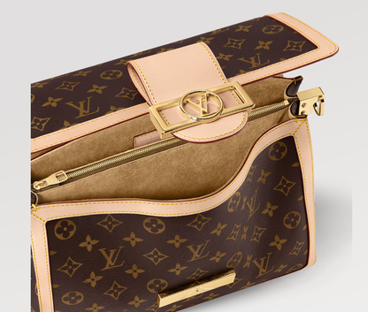 Louis Dauphine Soft GM bag size: 28 x 20 x 11 cm