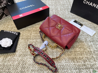 CC 19bag new arrival women bag size : 25*16 cm
