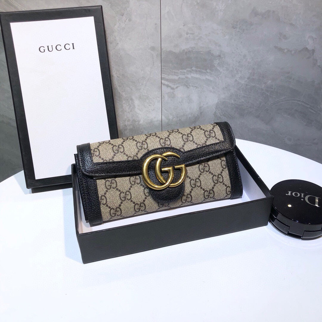 gg new arrival wallets size : 19x10 cm