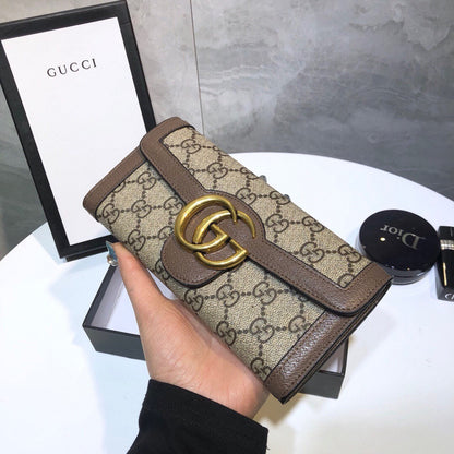 gg new arrival wallets size : 19x10 cm