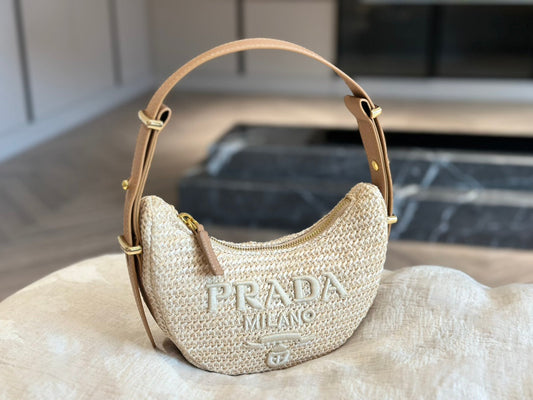 Pra new arrival bag size: 22 * 12cm
