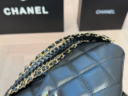 Cc 2025 new arrival chain bag size:22 * 15 cm