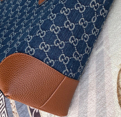 Ophidia Tote